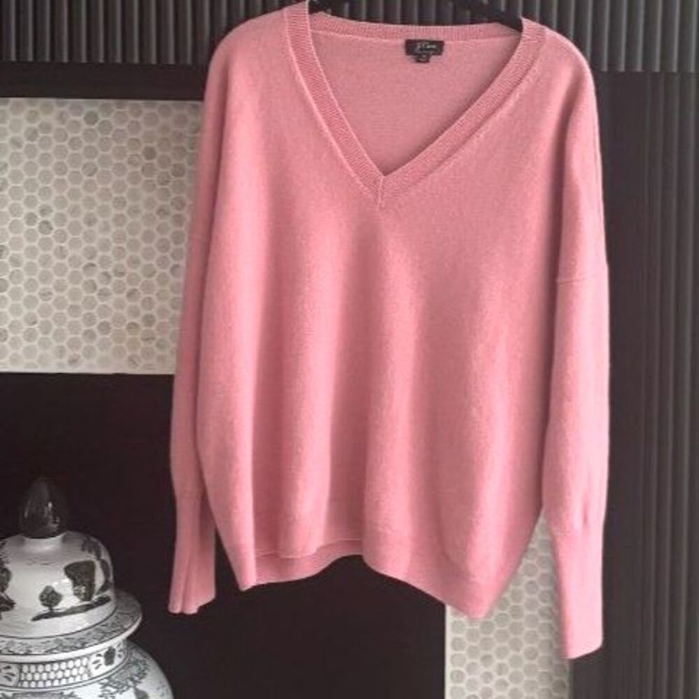 J.Crew 100% Cashmere Oversized V-Neck Sweater Pink Size M Slouchy Fall Knit